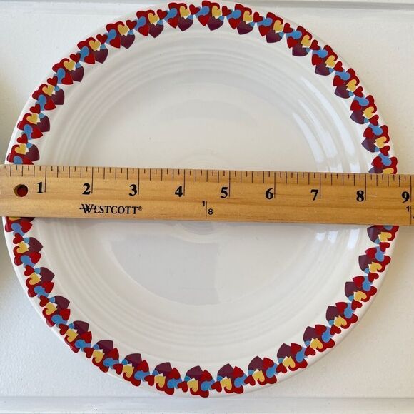 Fiesta Lot of 2 RARE Cinnabar Carson’s Valentine Heart Border 9” Luncheon Plates - Picture 4 of 8